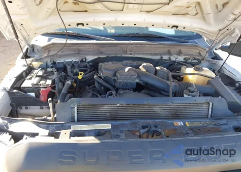 2015 Ford F-250 Xl z USA, uszkodzony, nr VIN 1FT7X2A62FEA40469